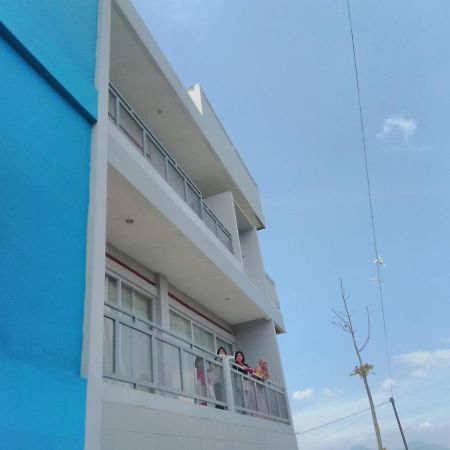 Syariah Runia Villa レムバン エクステリア 写真