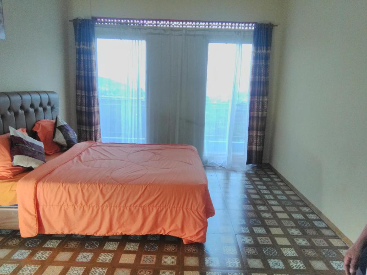 Syariah Runia Villa レムバン エクステリア 写真